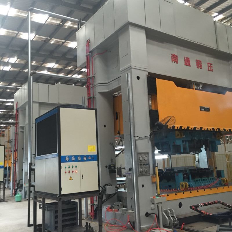 油冷機的制冷控制技術，你選對了機型嗎？